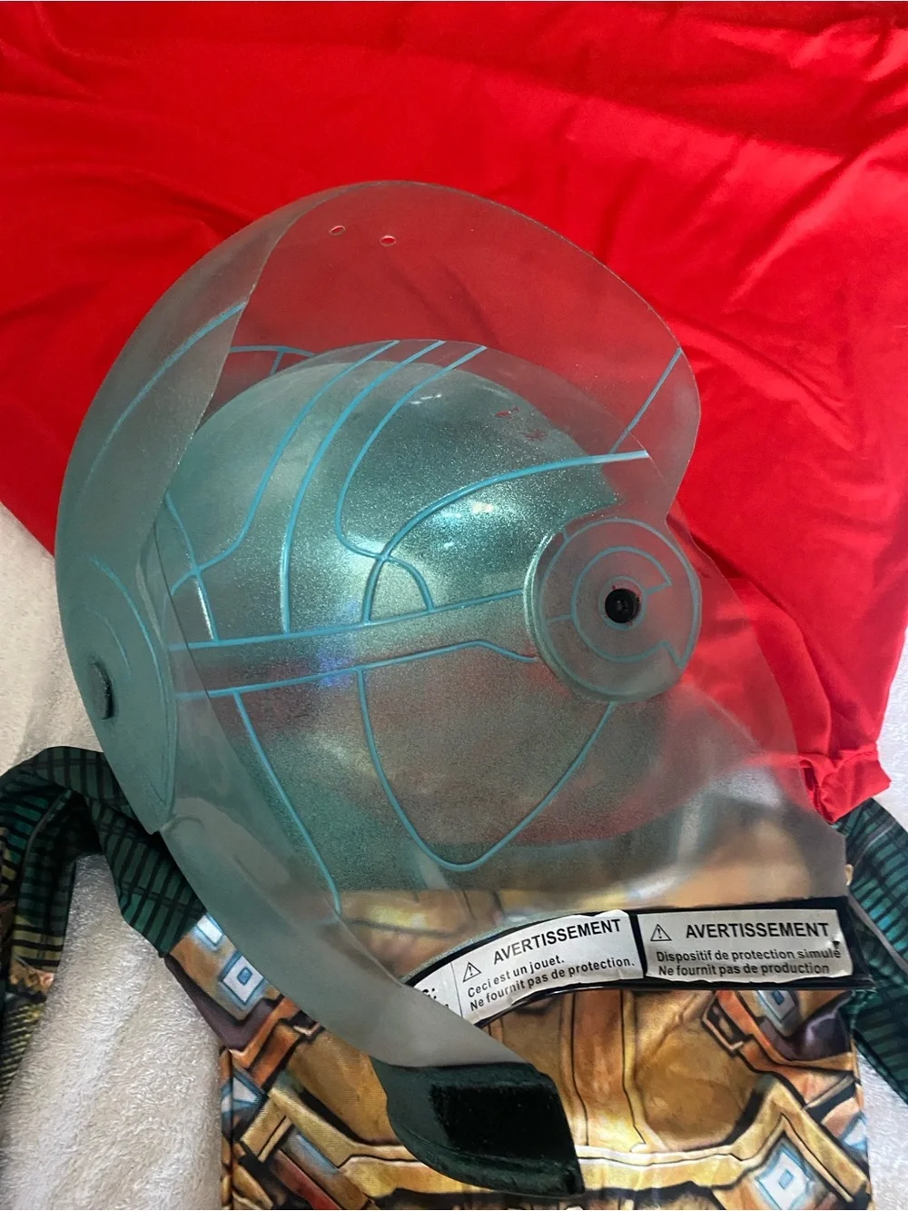 MYSTERIO KIDS COSTUME W/Helmet and red long cape sz 8/9